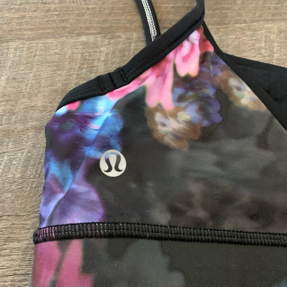 LuluLemon Floral Pirouette Sports Bra - Picture 11 of 16